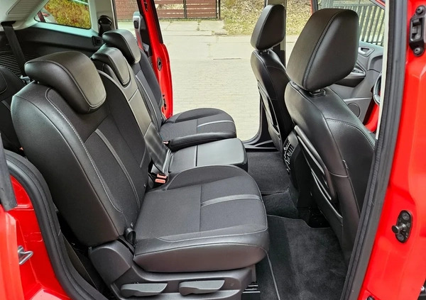 Ford Grand C-MAX cena 51900 przebieg: 128000, rok produkcji 2017 z Elbląg małe 667
